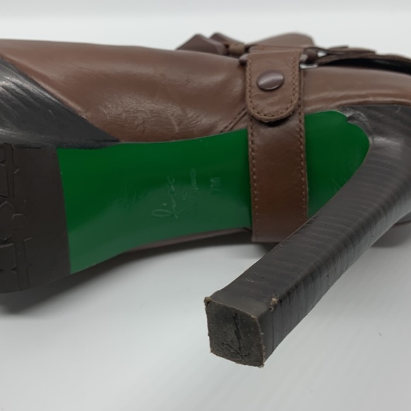 Lisa for Donald J. Pliner | size 7 | platform heels w/ straps & green soles - Picture 15 of 16